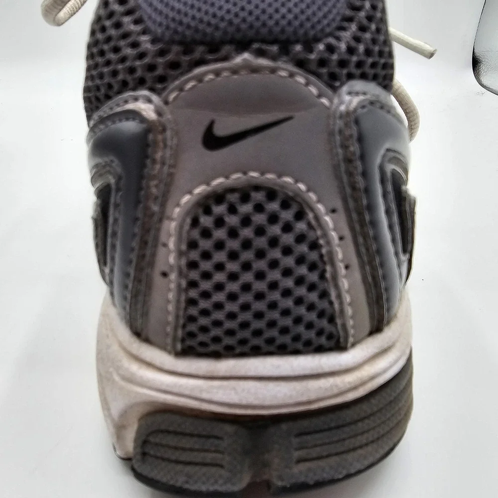 Nike Air Shoes‎ Mens Size 8 Gray Mesh Low Top Running Sneakers 408109-001